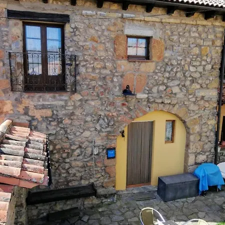 펜션 Casa De Pueblo Rural